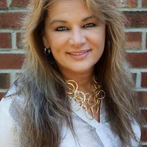 Meet your Posher, Cheryl